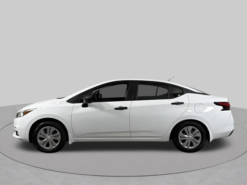 Used 2020 White Nissan 1.6 S image 3