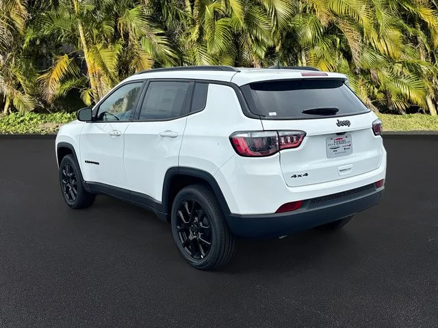 New 2026 Bright White Clearcoat Jeep Latitude image 3