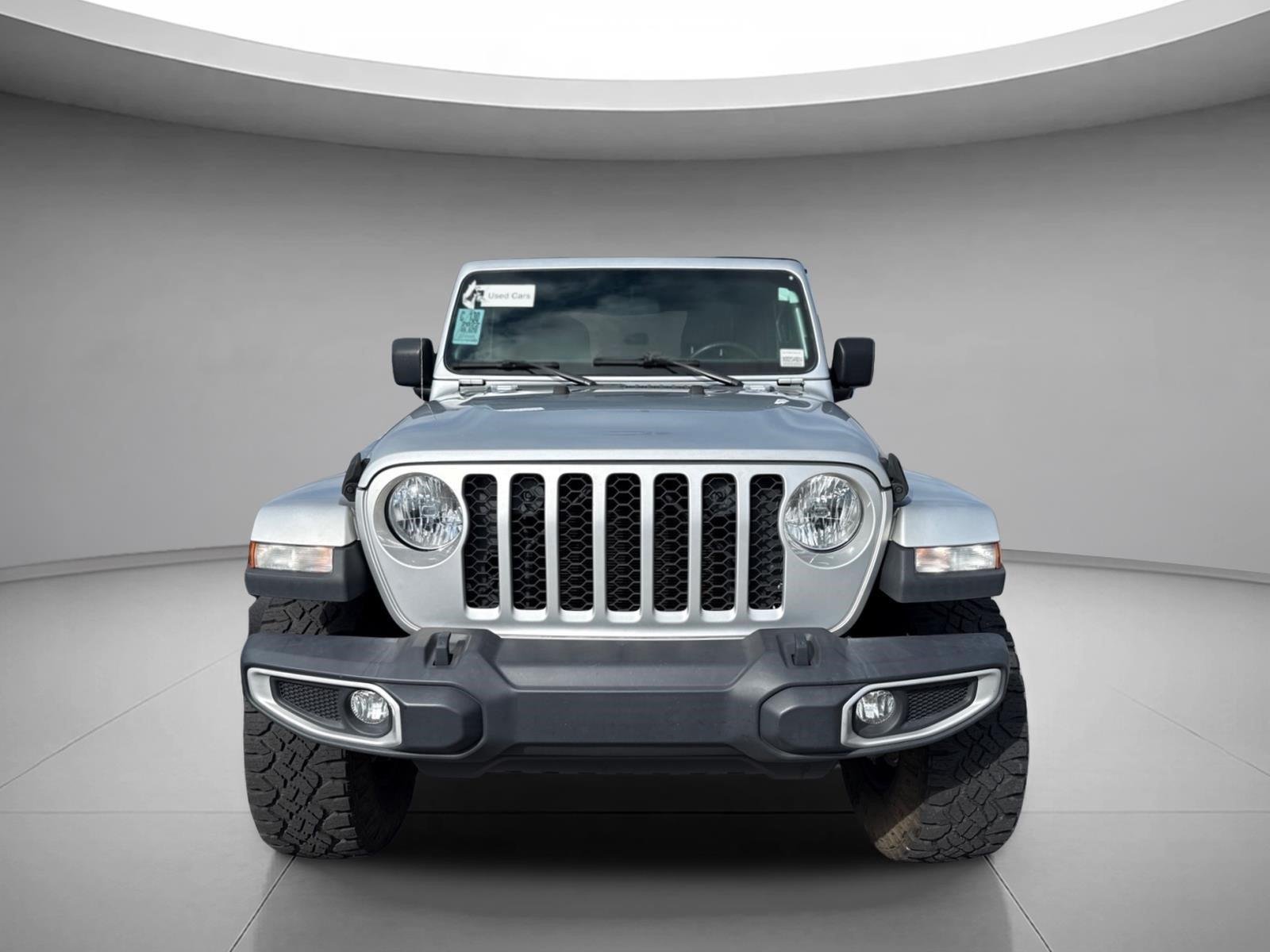 Used 2022 Silver Zynith Clearcoat Jeep Sport S image 25