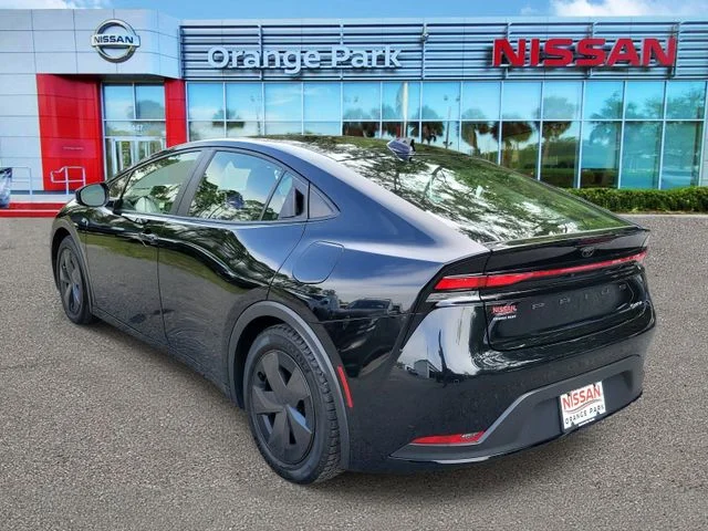 Pre-Owned 2024 Toyota Prius LE 5D Hatchback in Jacksonville