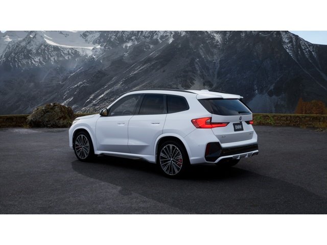 New 2026 Alpine White BMW xDrive28i image 2