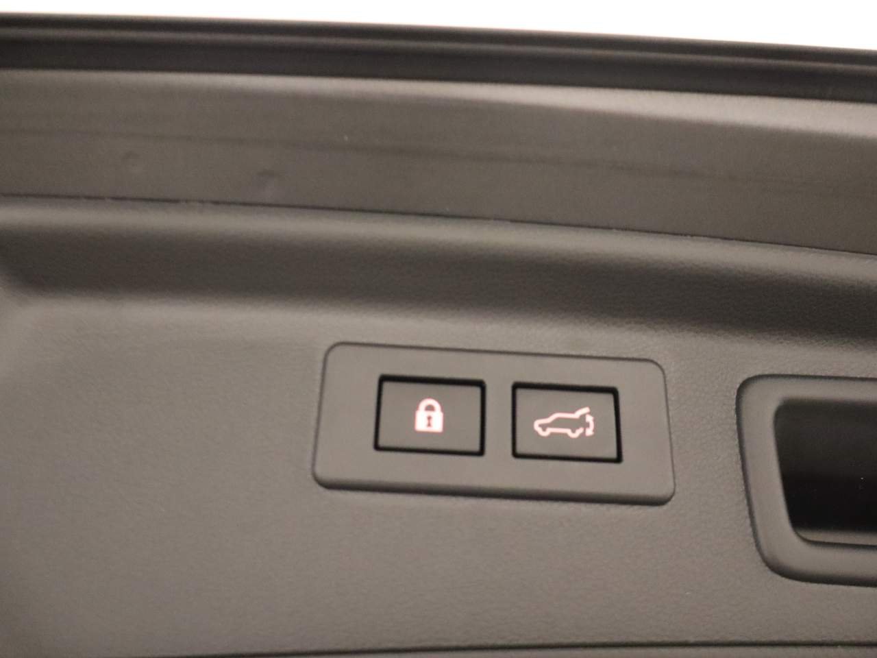 Used 2022 Magnetite Gray Metallic Subaru Touring image 19