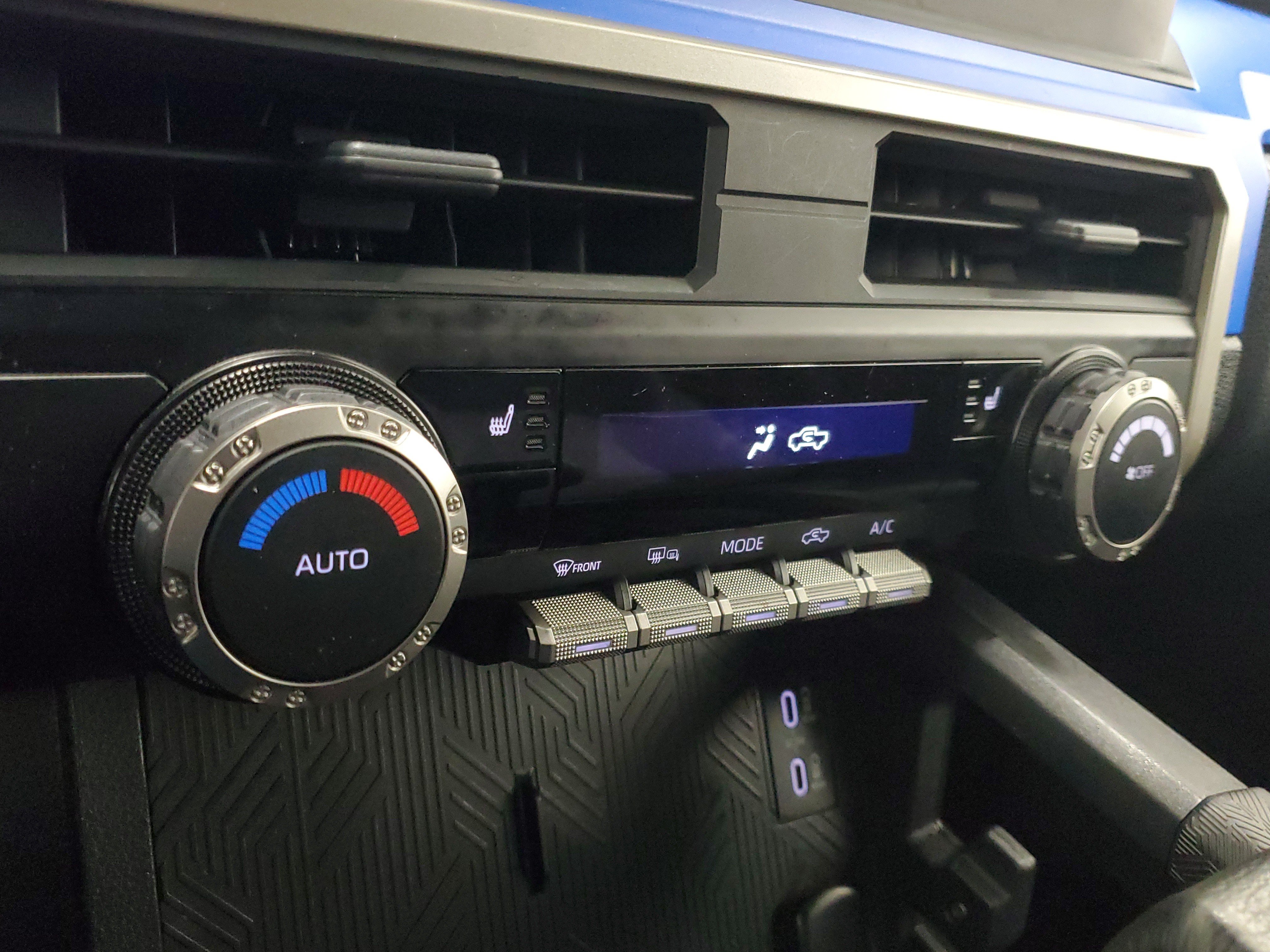 2025 Toyota Tacoma TRD Off Road - Photo 32