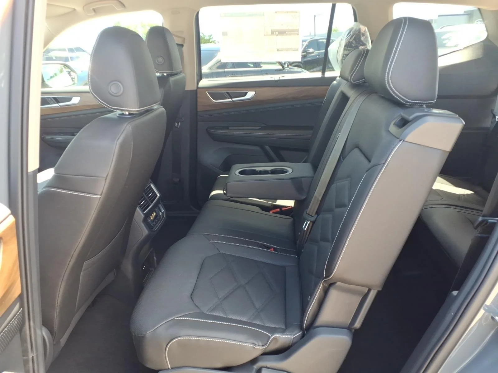 New 2026 Pure Gray Volkswagen 2.0T SE W/Technology 4MOT image 18
