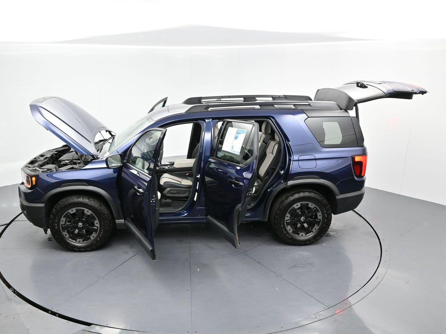 Used 2026 Obsidian Blue Pearl Honda TrailSport Elite image 48