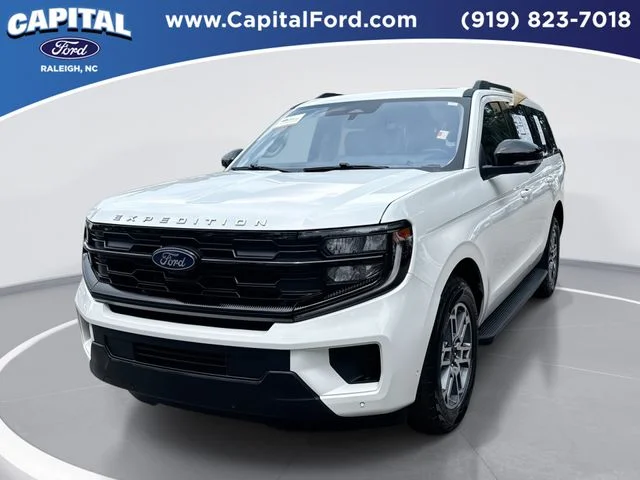 Used 2025 White Ford Active image 1