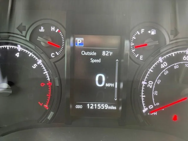 Used 2022 Silver Toyota SR5 Premium image 10
