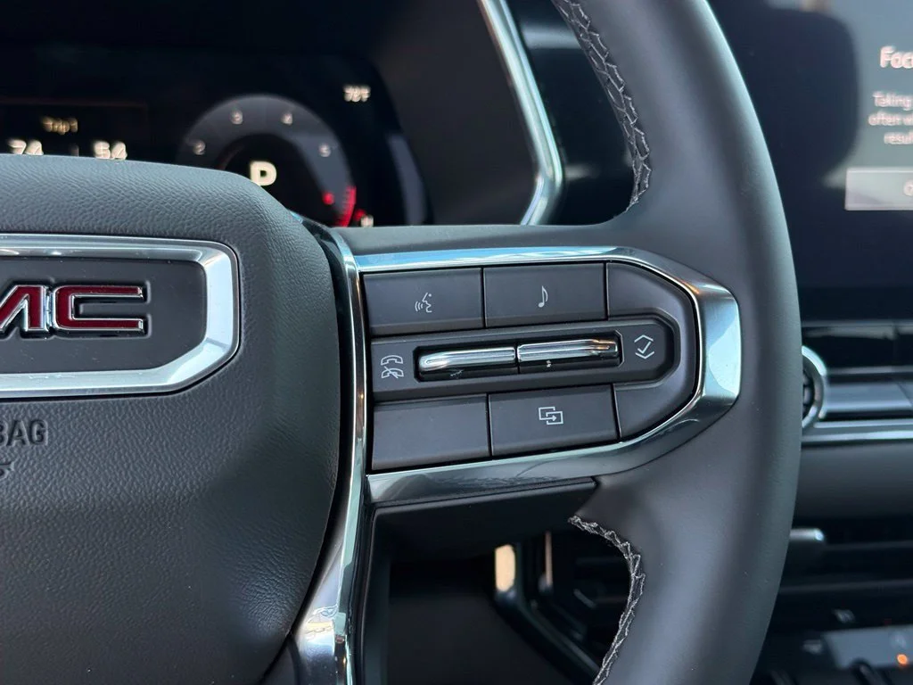 New 2026 Summit White GMC Elevation image 20