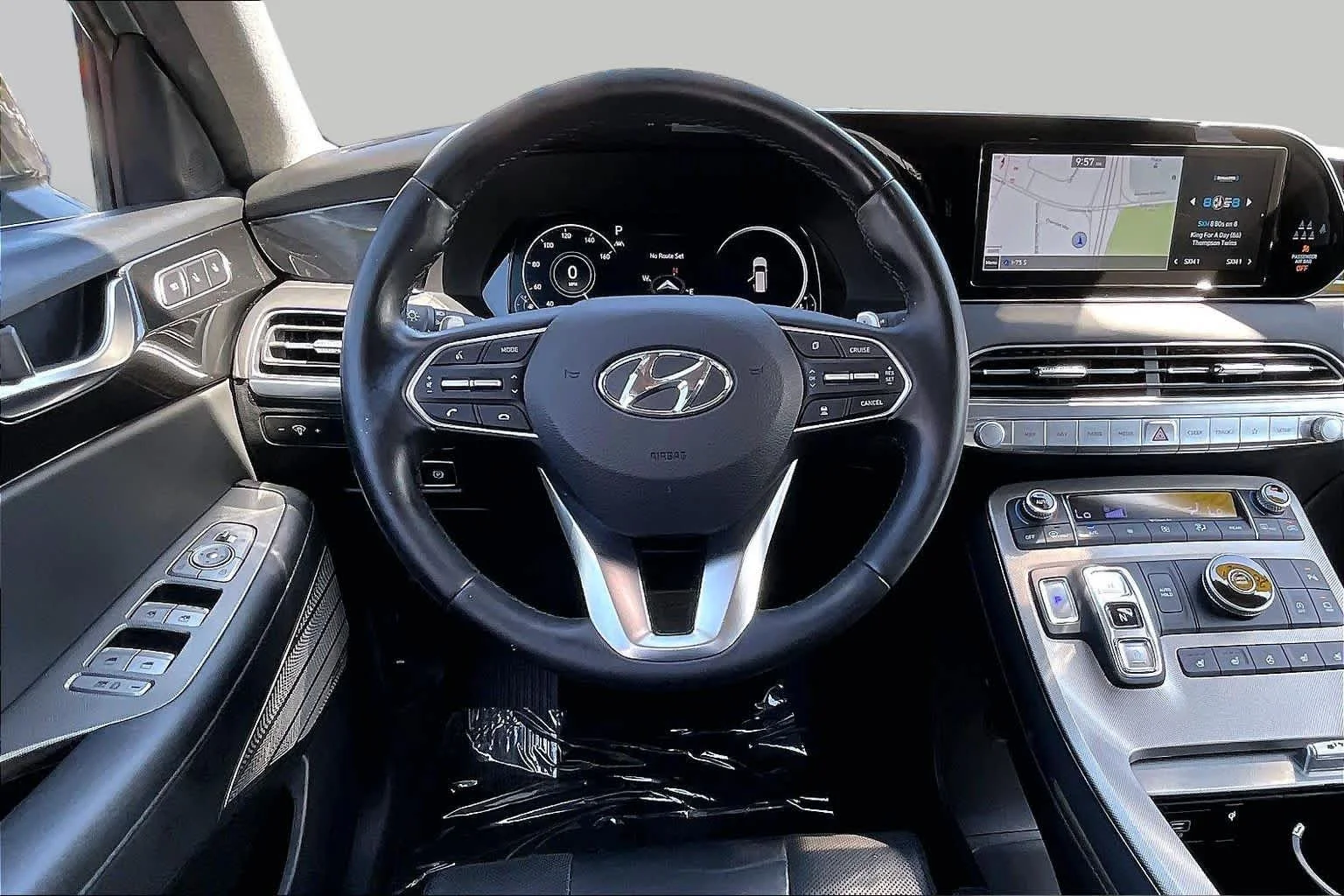 Used 2022 Steel Graphite Hyundai Limited image 10