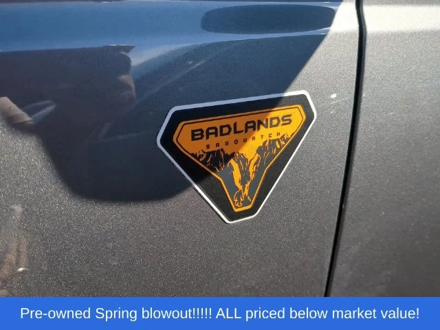 Used 2021 Gray Ford Badlands image 11