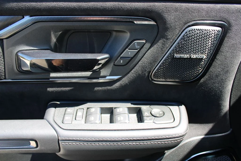 New 2026 Forged Blue Metallic Exterior Paint Ram RHO image 32
