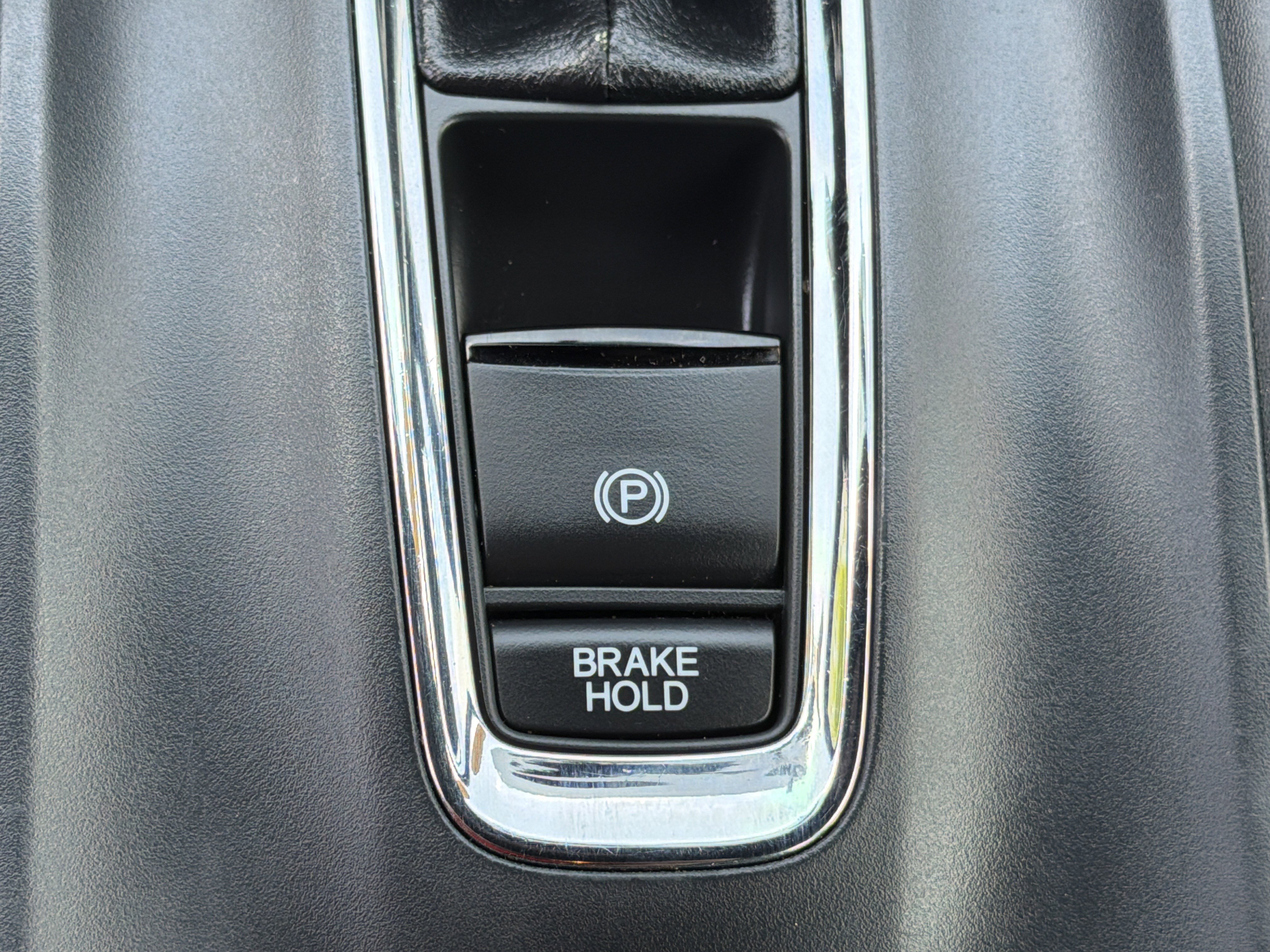 Used 2019 Silver Honda Sport image 9