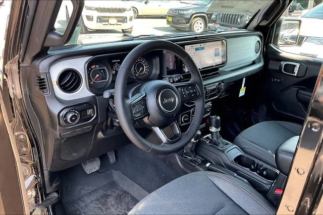 2025 Jeep Wrangler 4-Door Sport S - Photo 7