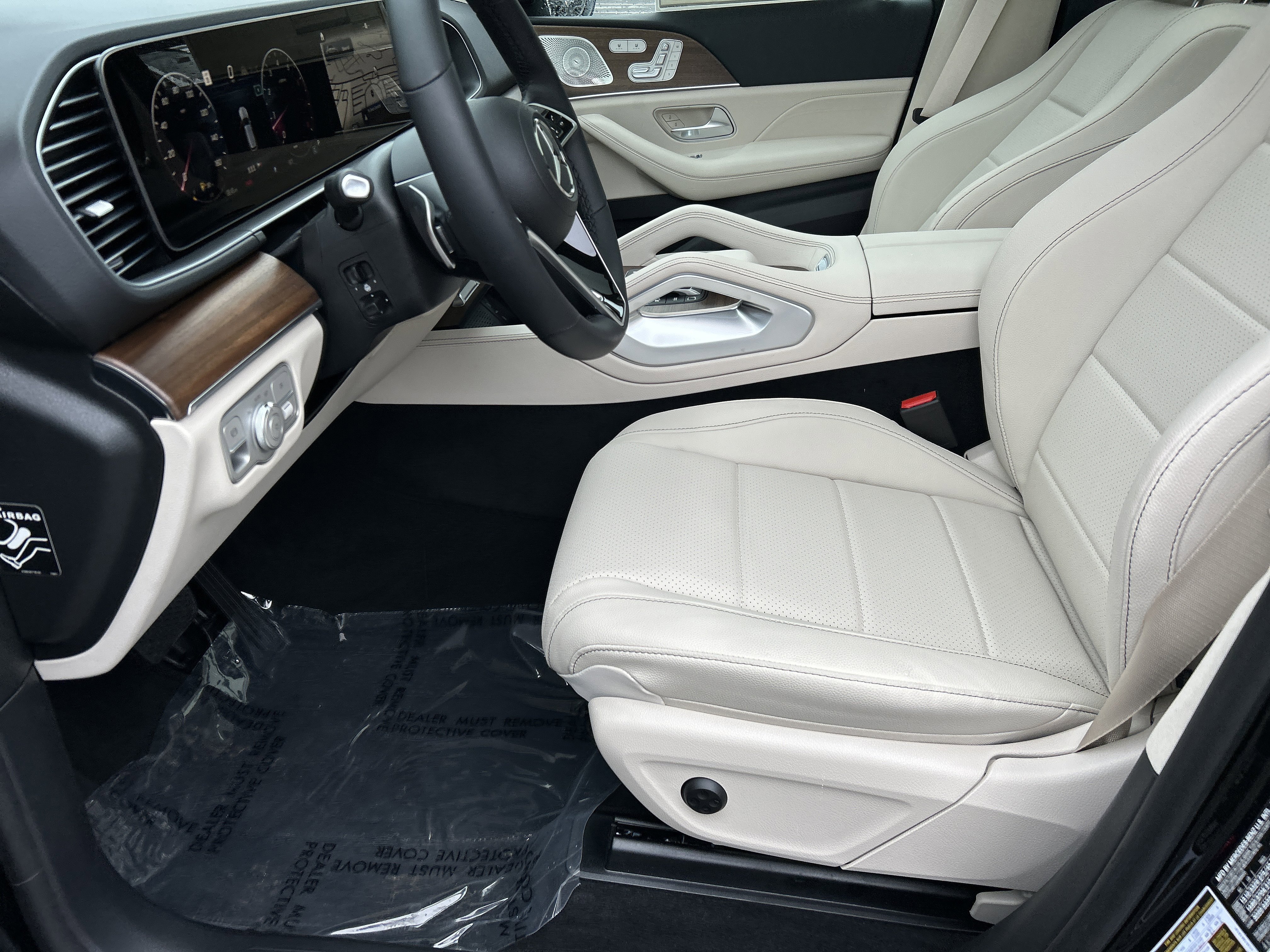 New 2026 Obsidian Black Metallic Mercedes-Benz GLE 450 4MATIC® SUV image 18