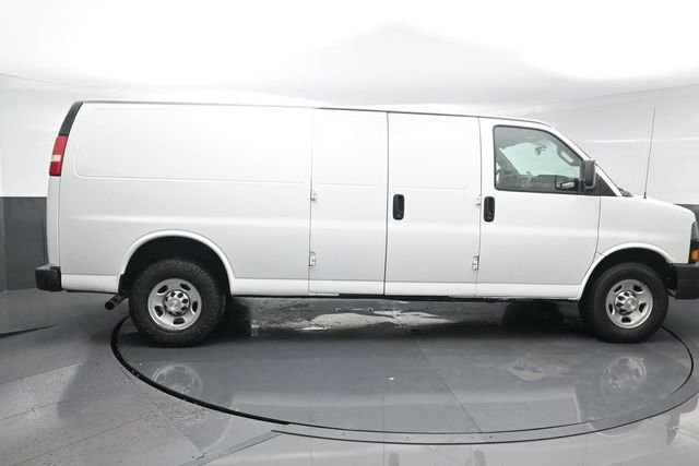 Used 2021 White Chevrolet Work Van image 8