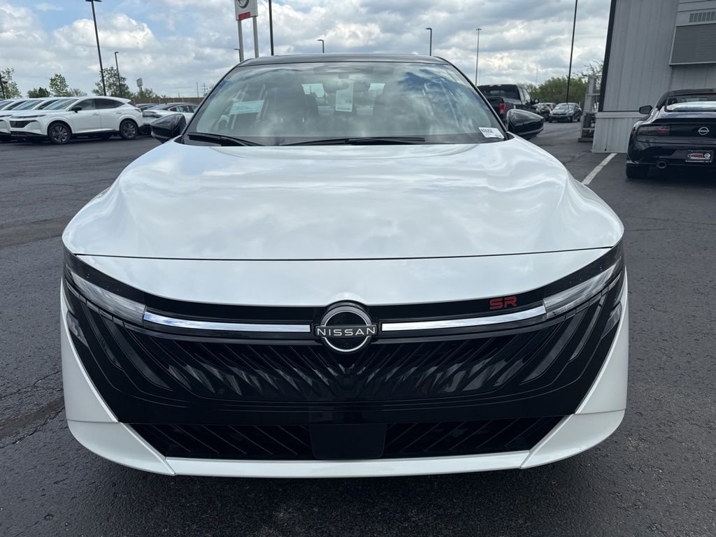 New 2026 White Nissan SR image 8