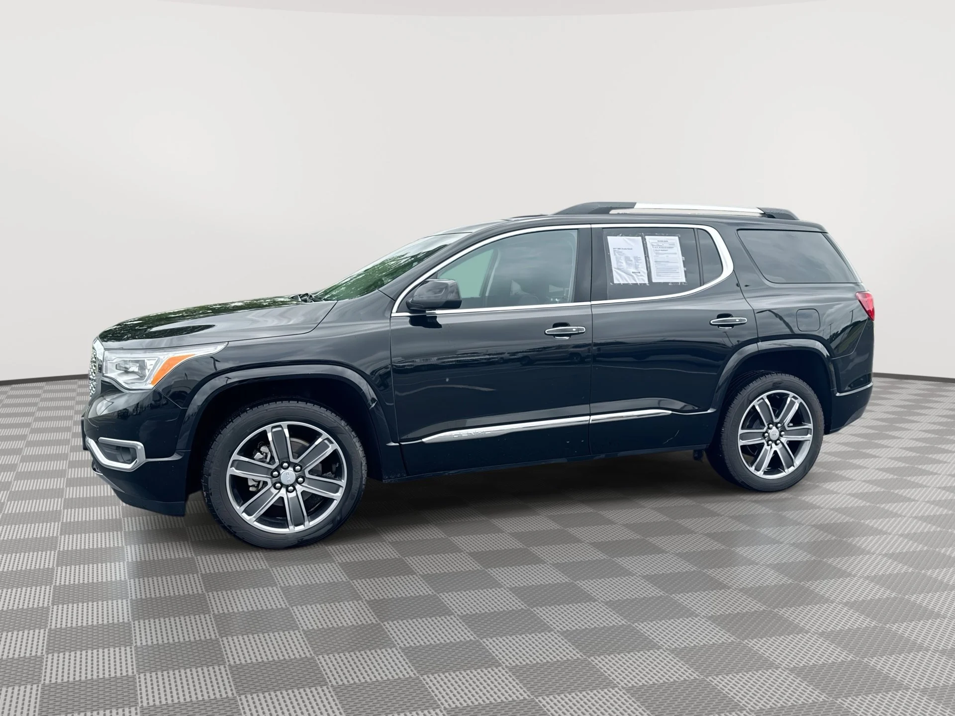 2017 GMC Acadia Denali FWD's photo