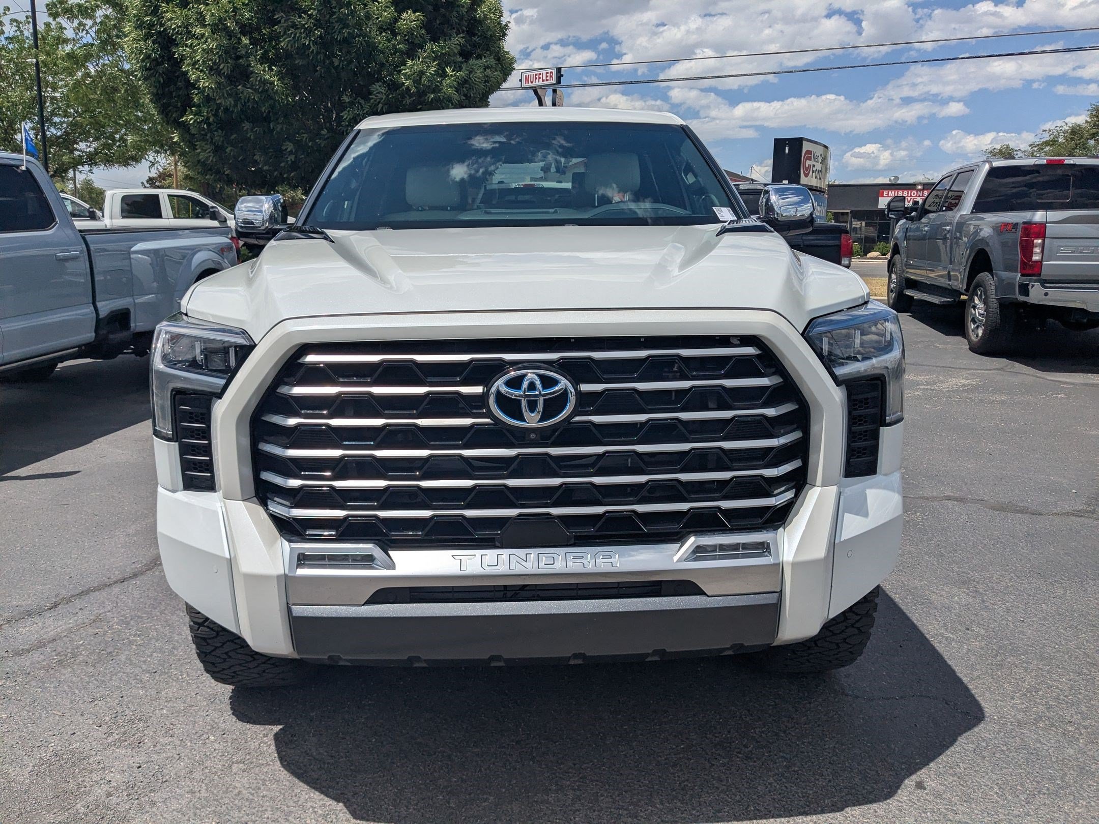 Used 2022 White Toyota Capstone Hybrid image 9