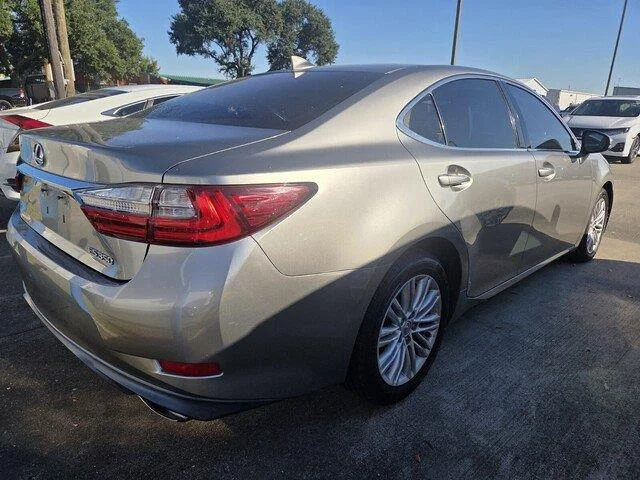 Used 2018 Atomic Silver Lexus ES 350 image 3
