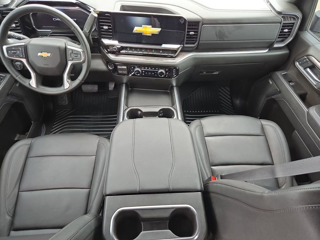 2026 Chevrolet Silverado 3500HD LTZ - Photo 20