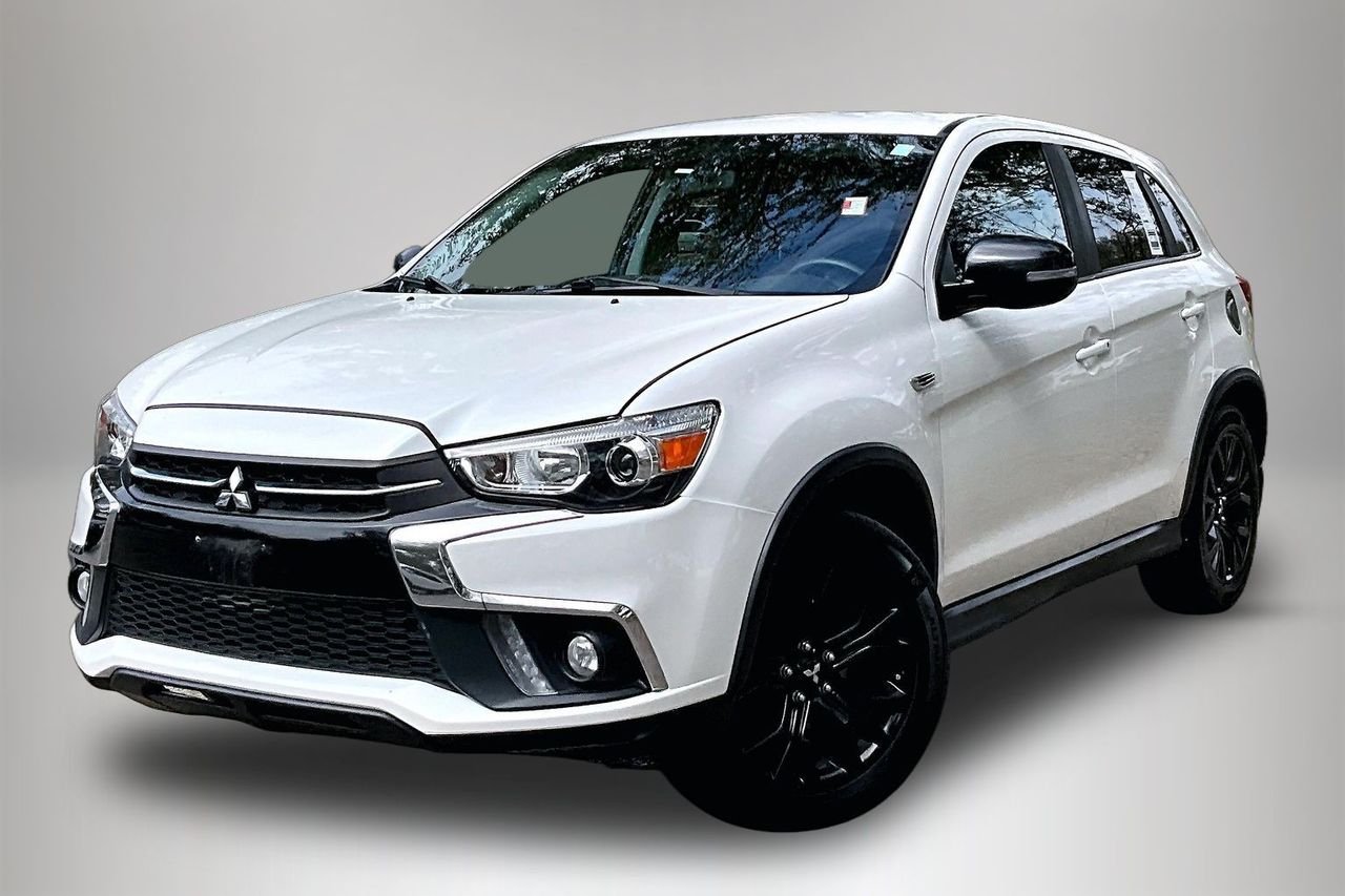 2019 Mitsubishi Outlander Sport 2.0 LE AWC CVT's photo