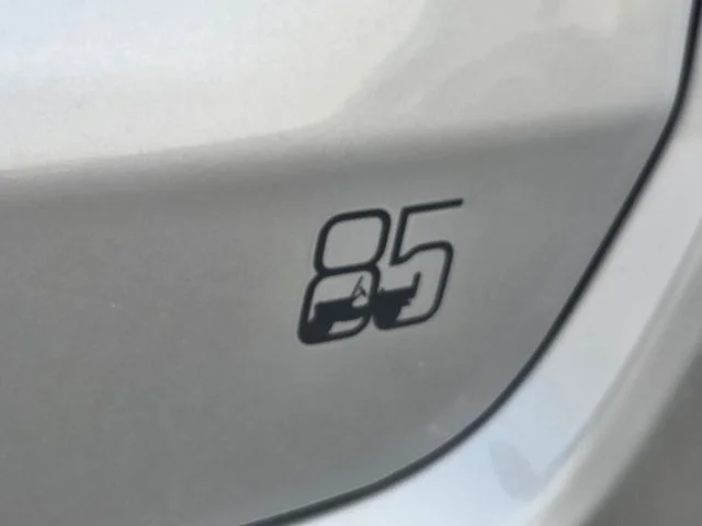 New 2026 Silver Zynith Metallic Clear-Coat Exterior Paint Jeep  image 29