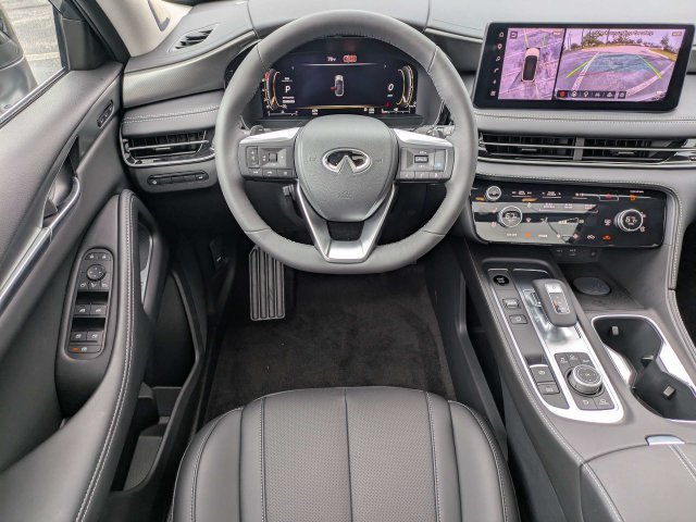 New 2027 GRAPHITE SHADOW INFINITI Luxe FWD image 17