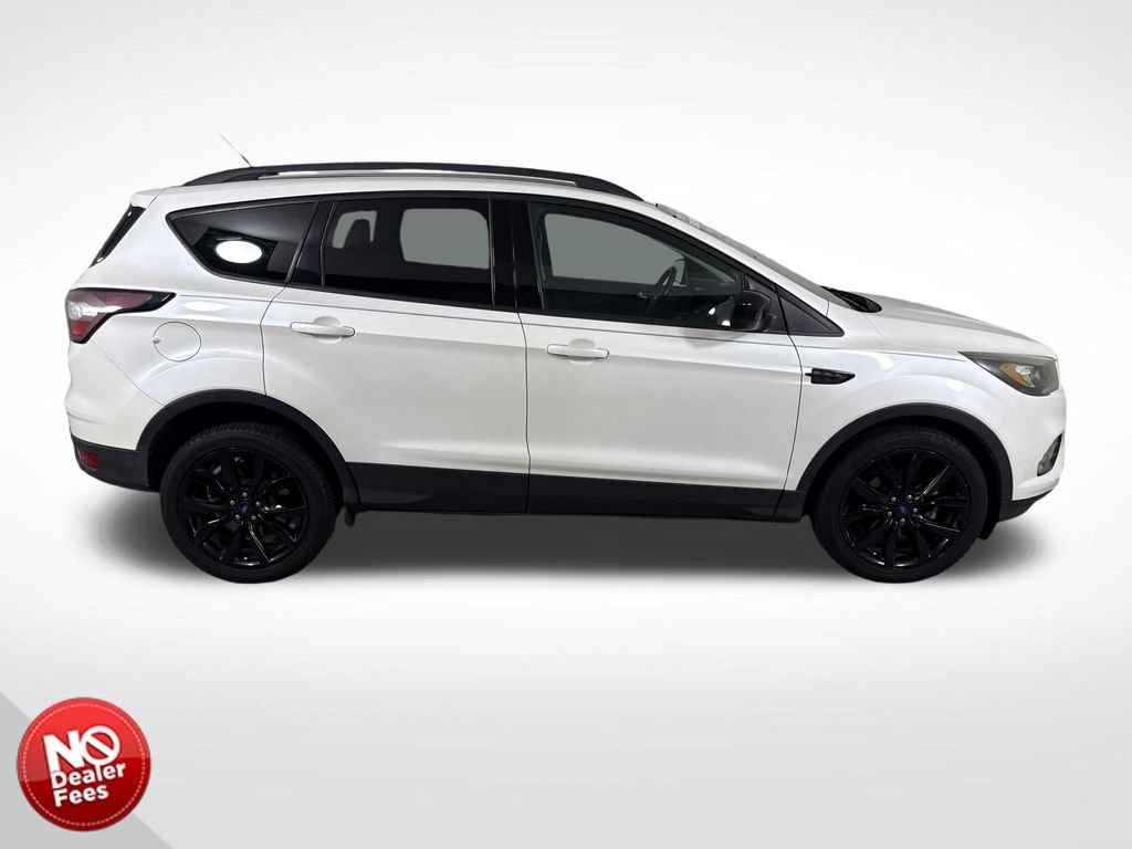 Used 2017 Ford Escape SE with VIN 1FMCU0GD1HUD49128 for sale in Clermont, FL