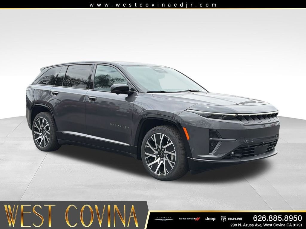 New 2025 Baltic Gray Metallic Clear-Coat Exterior Paint Jeep Limited image 7