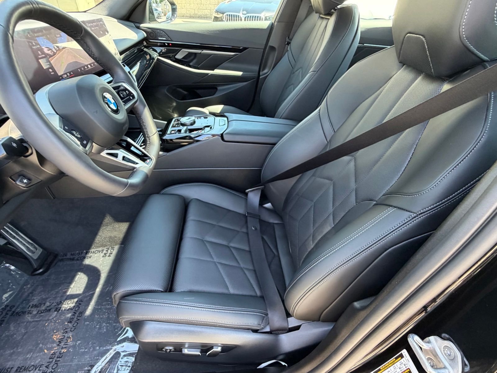 Used 2026 Black Sapphire Metallic BMW 530i xDrive image 22