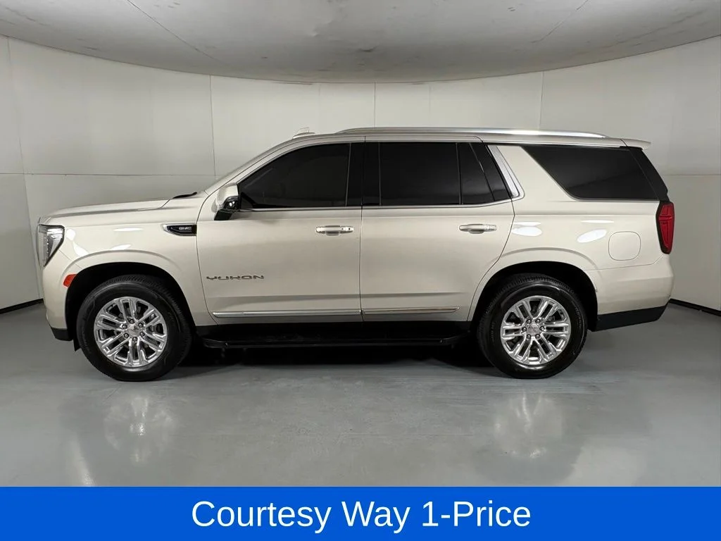 Used 2022 Beige GMC SLT image 6