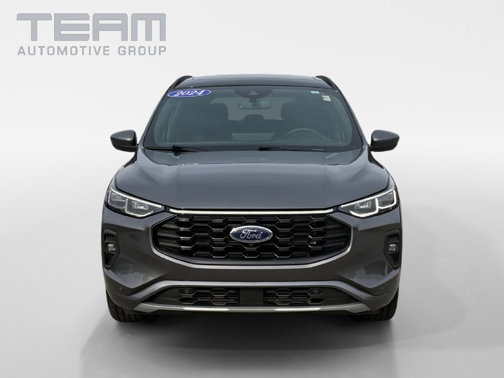 2024 Ford Escape ST-Line Elite - Photo 2