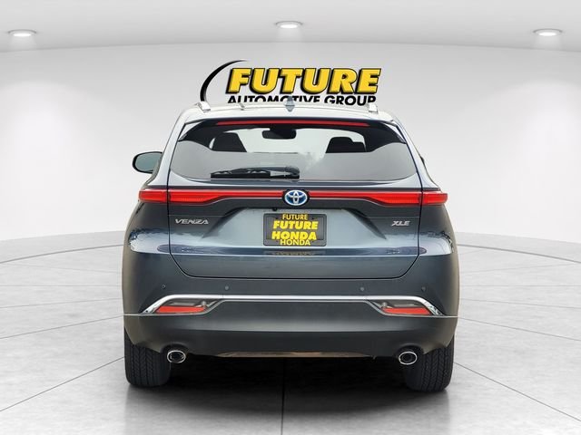 Used 2023 Gray Toyota XLE image 8