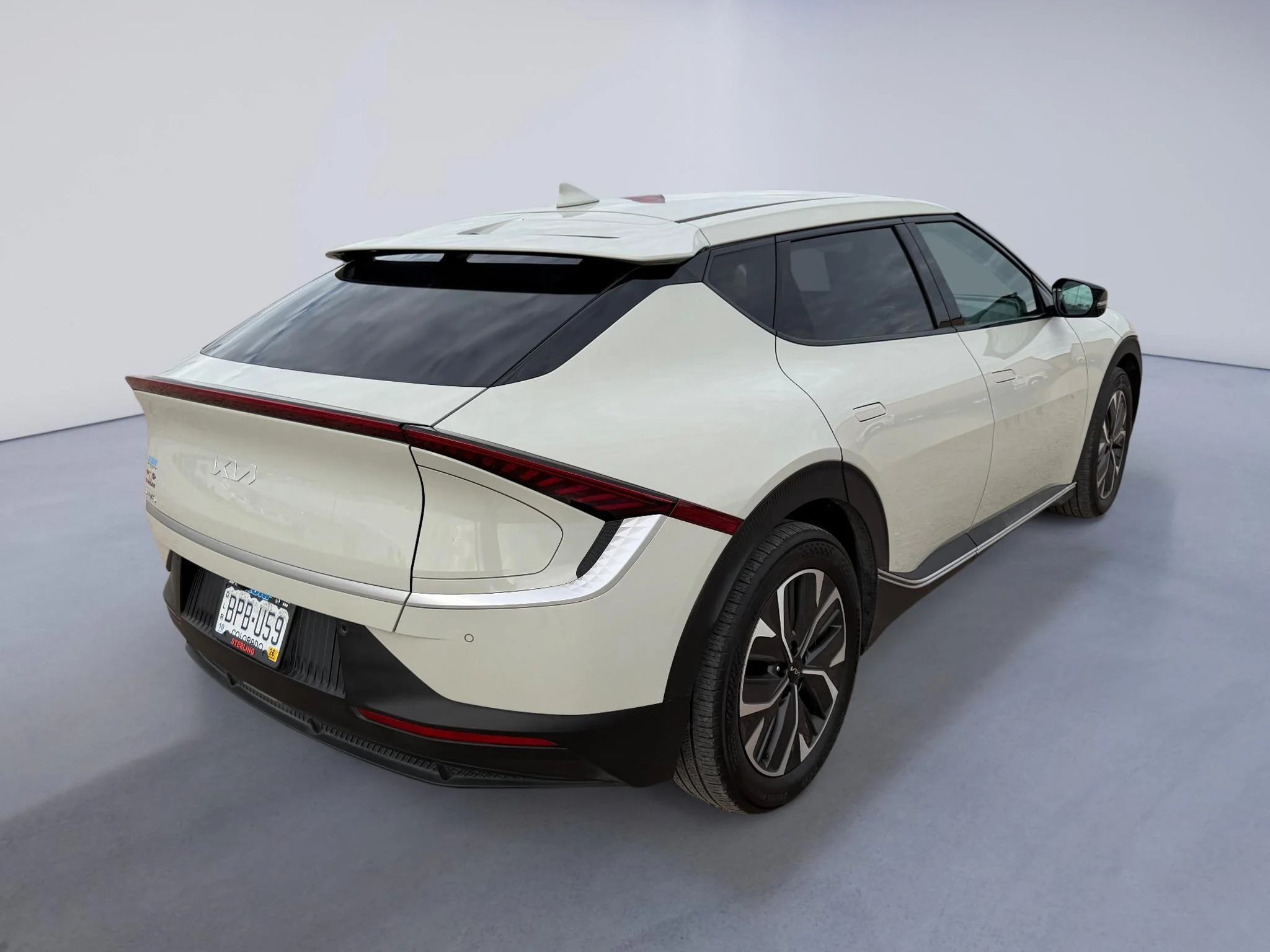 Used 2024 Glacier Kia Light Long Range image 5