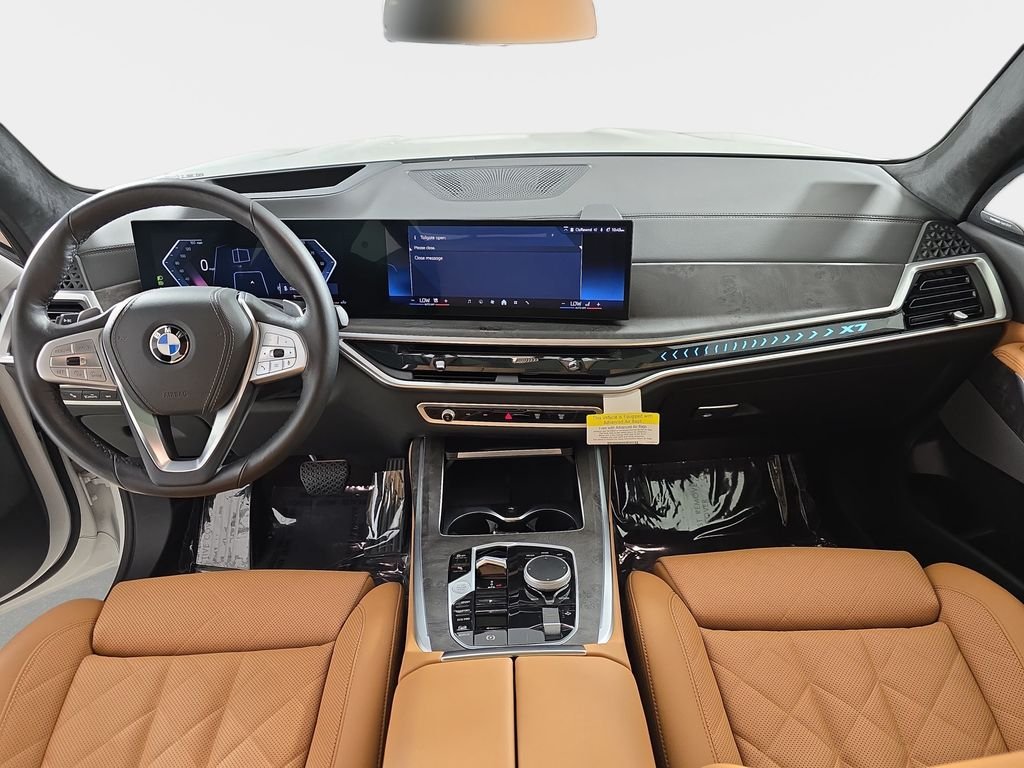 Used 2026 Mineral White Metallic BMW xDrive40i image 14