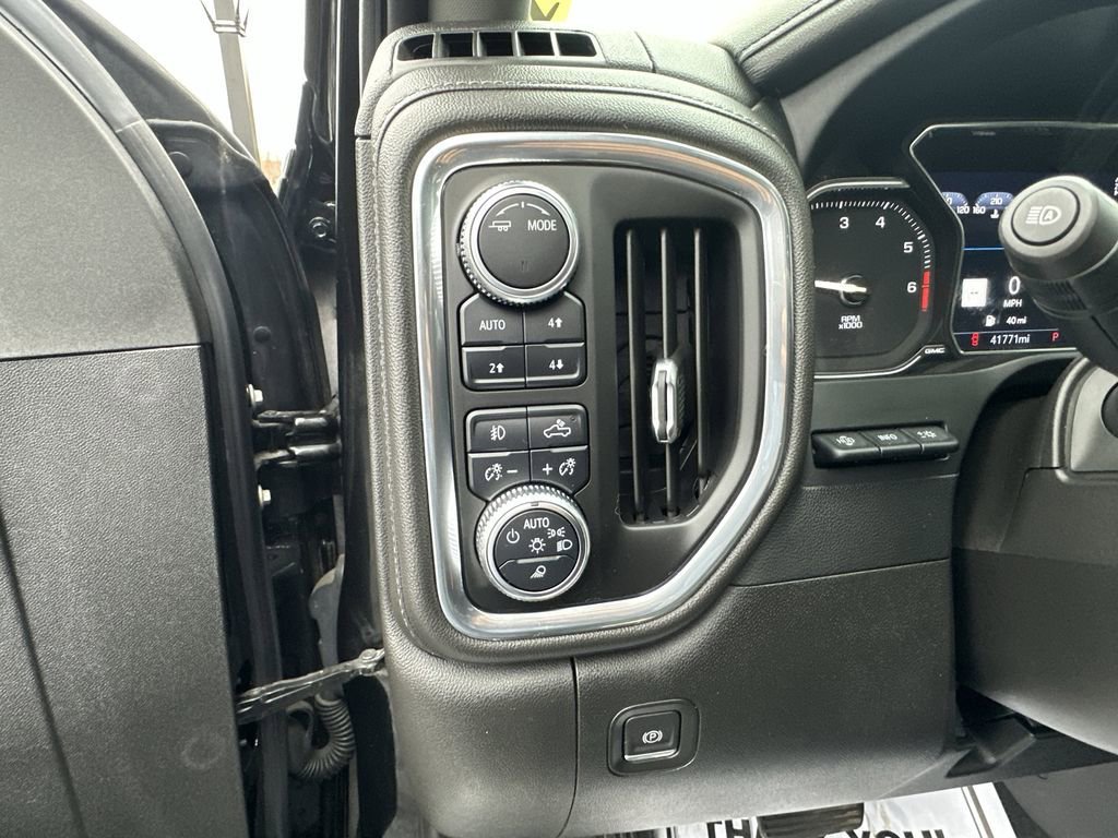 2022 GMC SIERRA HD - Image 14