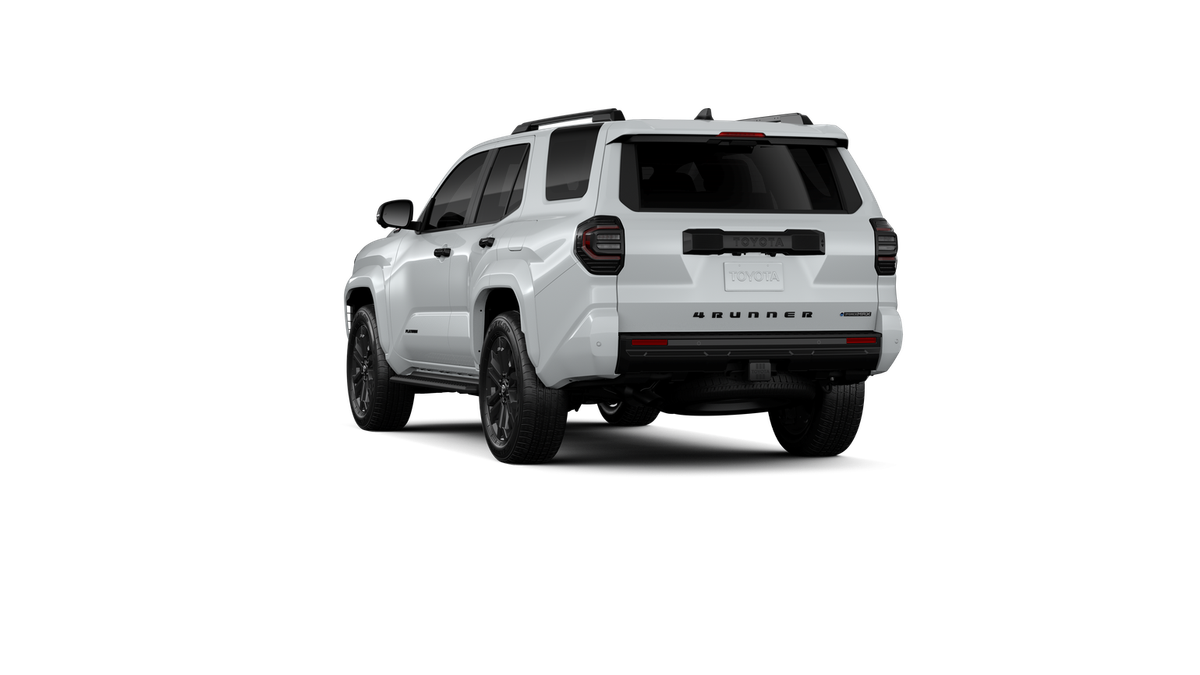 New 2026 Wind Chill Pearl Toyota Platinum image 19