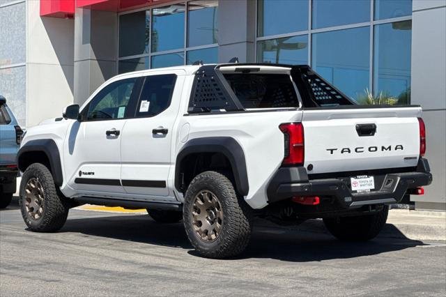 2025 Toyota Tacoma Trailhunter - Photo 8