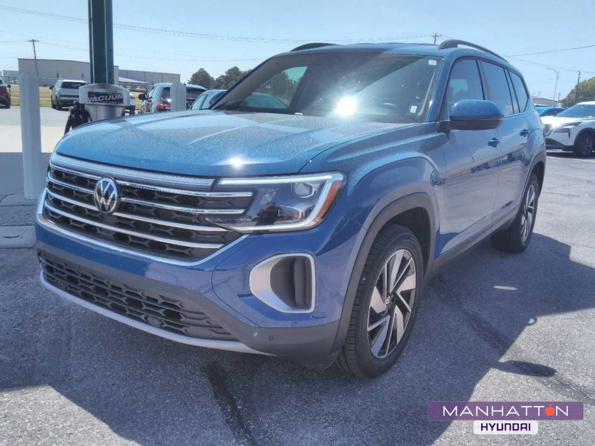 2026 Volkswagen Atlas SE w/Tech