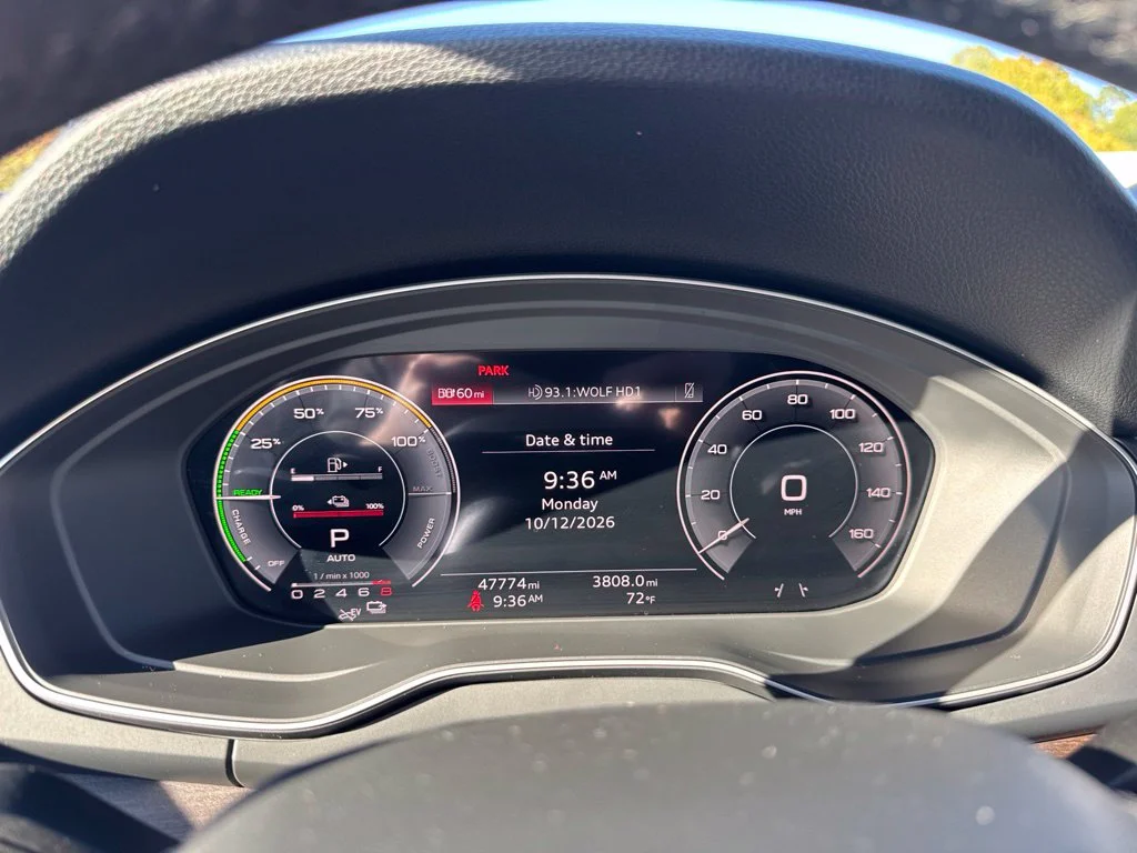 Used 2022 Green Audi 55 Premium Plus image 23