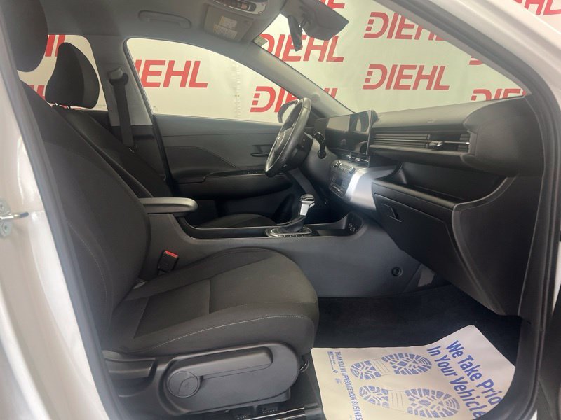 Certified Used 2024 White Hyundai SEL image 12
