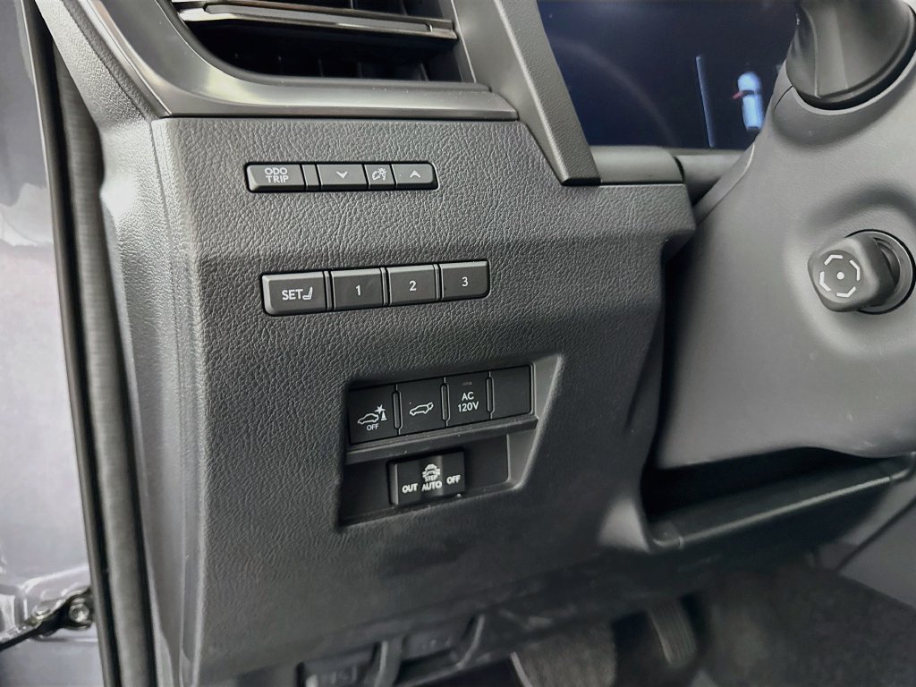 Used 2026 Gray Lexus 550 Luxury+ image 10