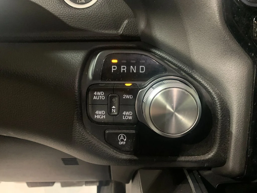 Used 2024 Silver Ram Laramie image 24