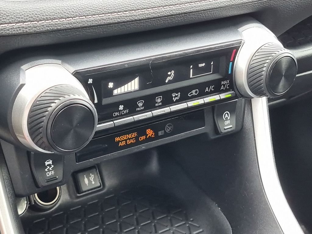 Used 2019 Gray Toyota LE image 25