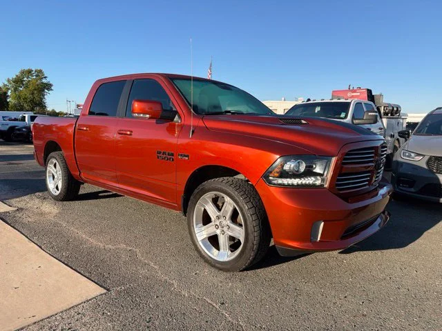 Used 2017  Ram Sport image 3