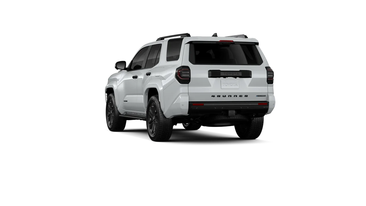 New 2026 Wind Chill Pearl Toyota Platinum image 7