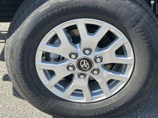 New 2026 Celestial Silver Metallic Toyota SR5 image 10