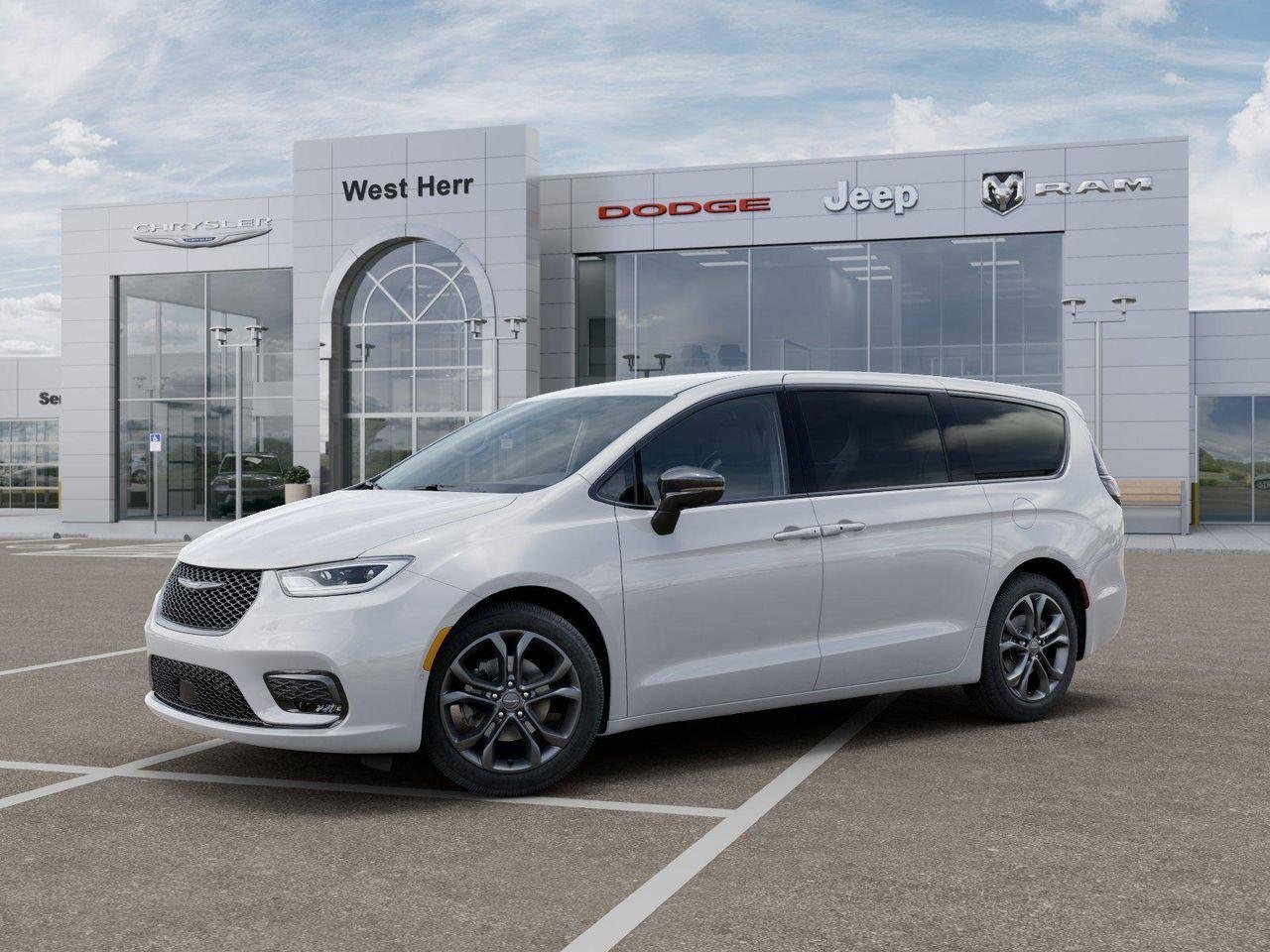 New 2026 Bright White Clearcoat Chrysler Select image 28