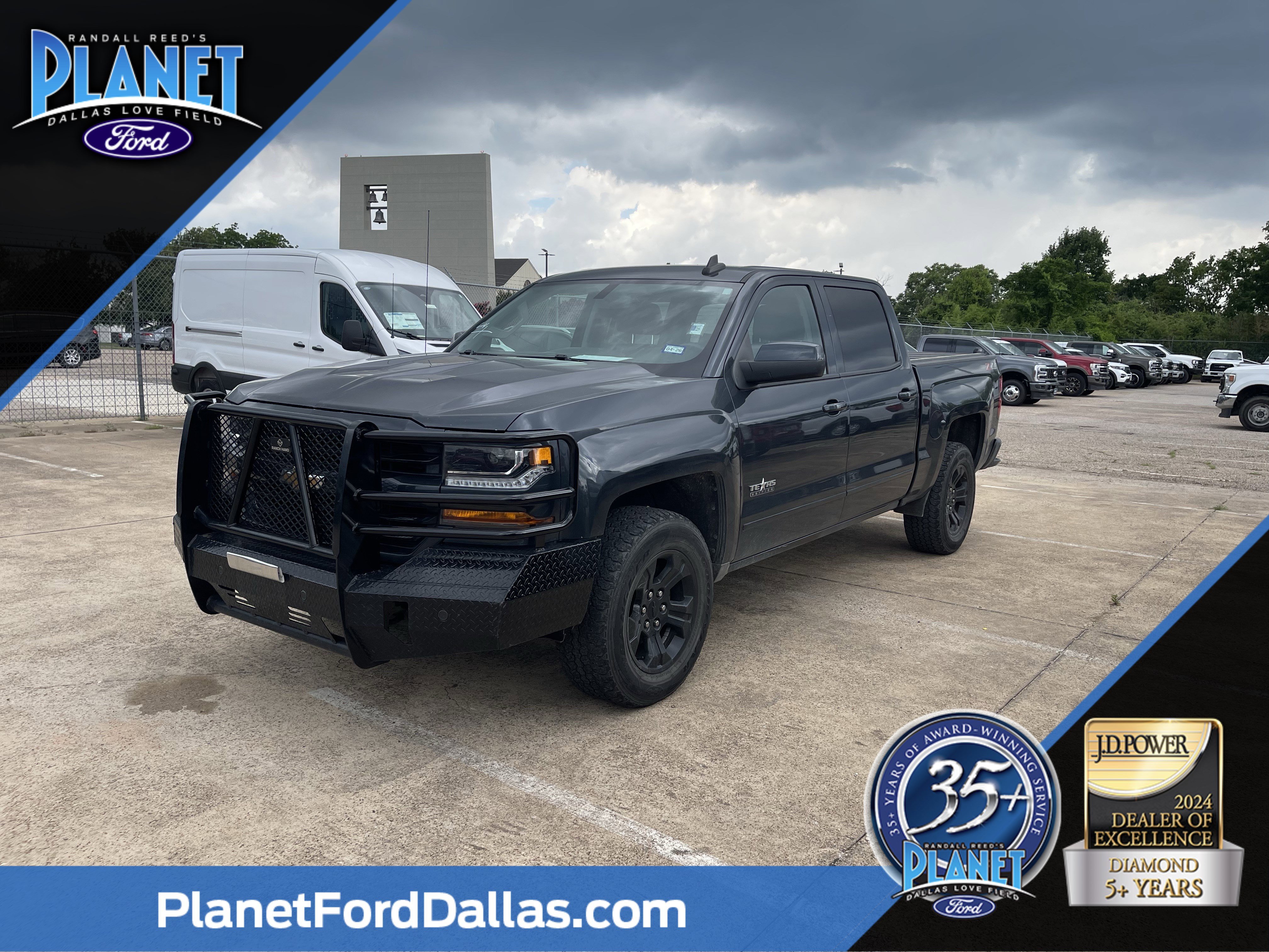 2018 Chevrolet Silverado 1500 LT 4X4 Crew Cab Short Box's photo
