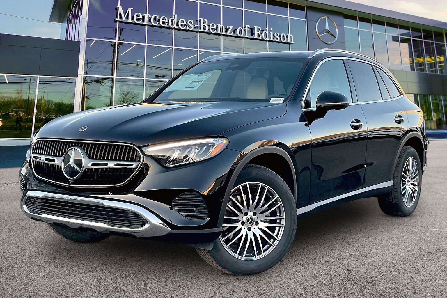 New 2026 Black Mercedes-Benz GLC 300 image 15